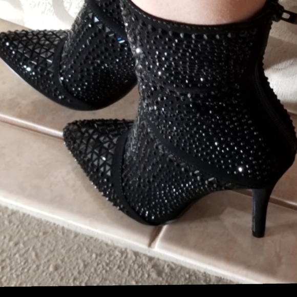 💎Restocked Extremely Diamond embelished booties - Picture 7 of 8